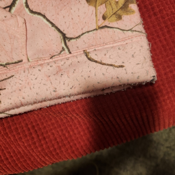 Realtree pink camo hoodie - Picture 6 of 8